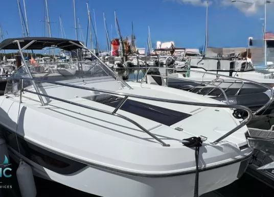 BENETEAU - FLYER 8.8 SUNDECK - 3
