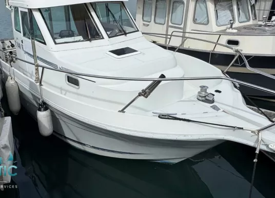 ST BOATS - 840 - 2
