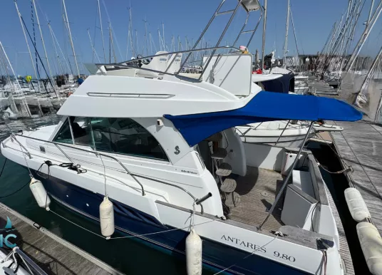 BENETEAU - ANTARES 9.80