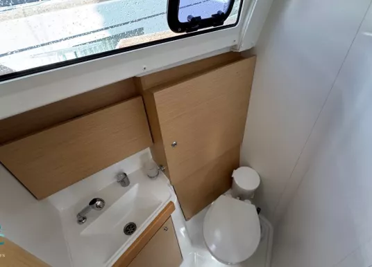 BENETEAU - OCEANIS 38.1 - 19