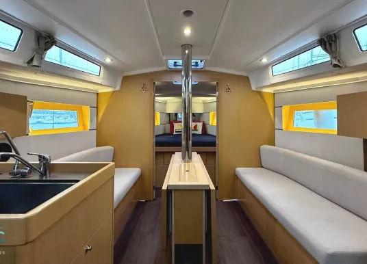 BENETEAU - OCEANIS 38.1 - 9