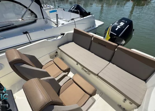 QUICKSILVER - ACTIV 675 OPEN - 10