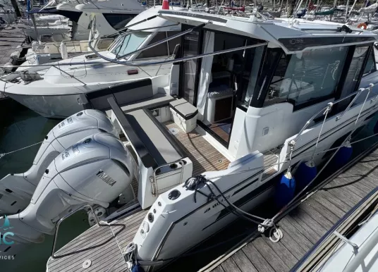 JEANNEAU - MERRY FISHER 1095 - 3