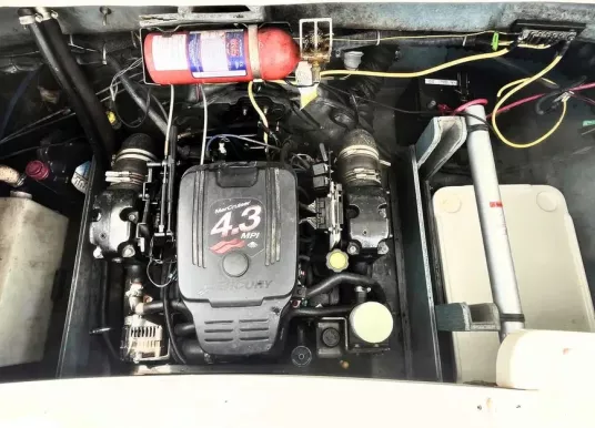 BAYLINER - BAYLINER 652 CU - 8