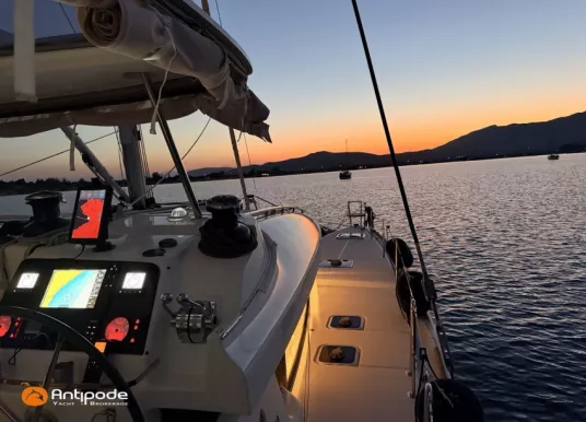 LAGOON - LAGOON 450 S - 38