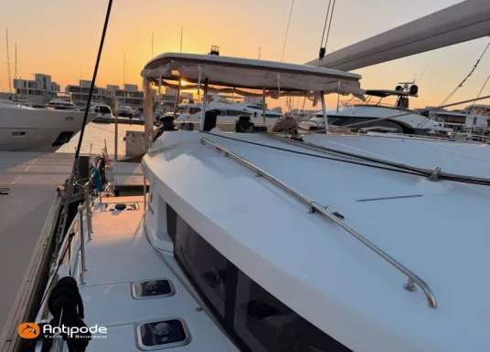 LAGOON - LAGOON 450 S - 61