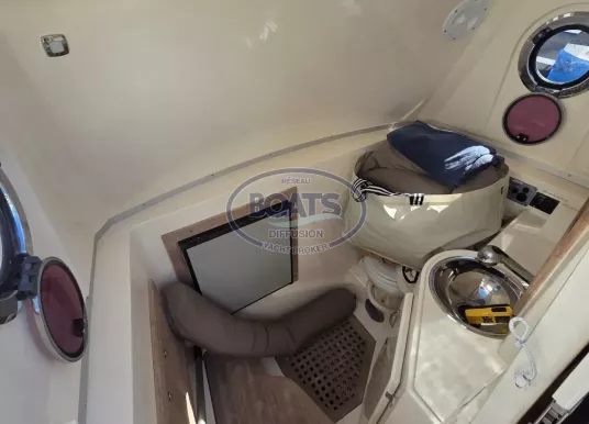 JOKER CLUBMAN 28 - 28 cabin - 9