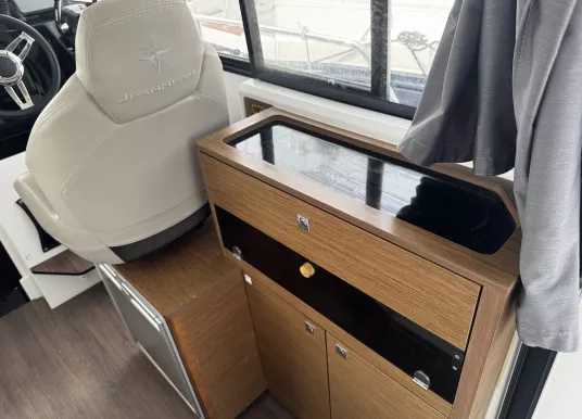 JEANNEAU - MERRY FISHER 895 MARLIN - 12
