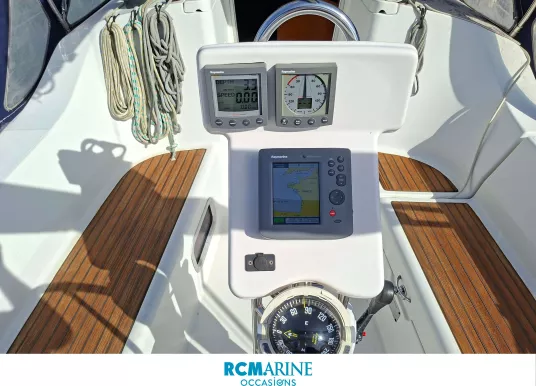 BENETEAU - OCEANIS 323 CLIPPER - 11