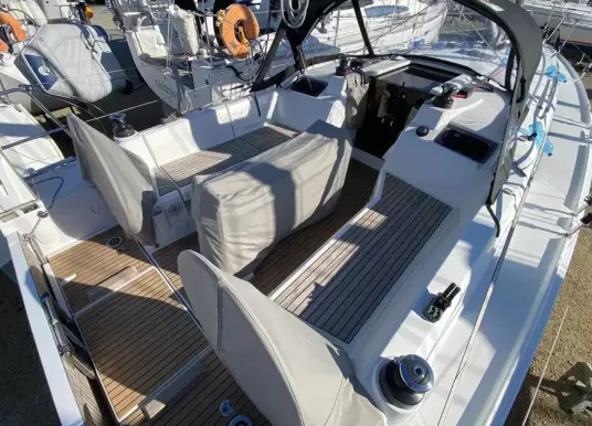 BENETEAU - OCEANIS 34.1 - 6