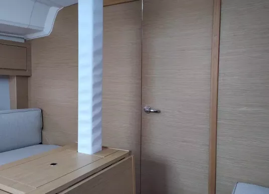 DUFOUR YACHTS - DUFOUR 37 - 18