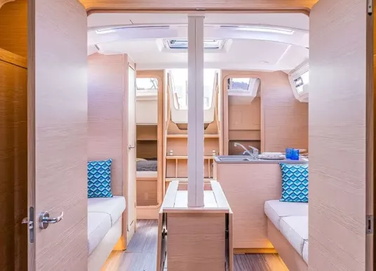 DUFOUR YACHTS - DUFOUR 37 - 12