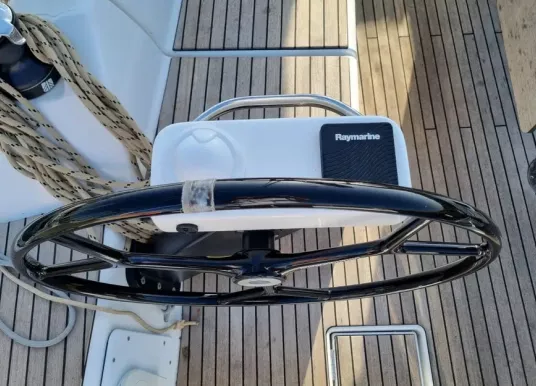 DUFOUR YACHTS - DUFOUR 430 - 6