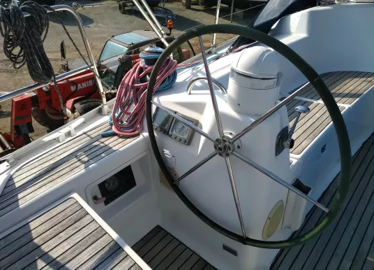 DUFOUR YACHTS - DUFOUR 385 - 13