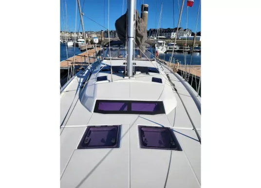 DUFOUR YACHTS - DUFOUR 470 - 9