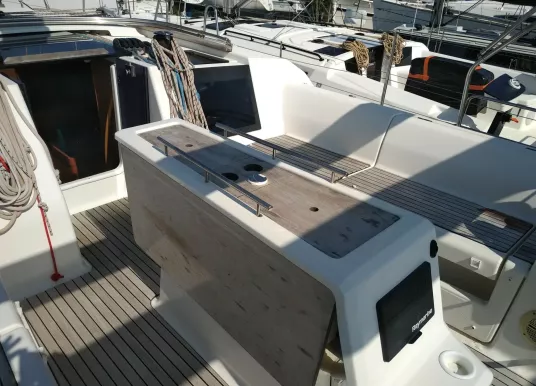DUFOUR YACHTS - DUFOUR 412 - 13