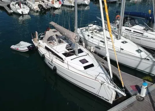 DUFOUR YACHTS - DUFOUR 360 GRAND LARGE - 12