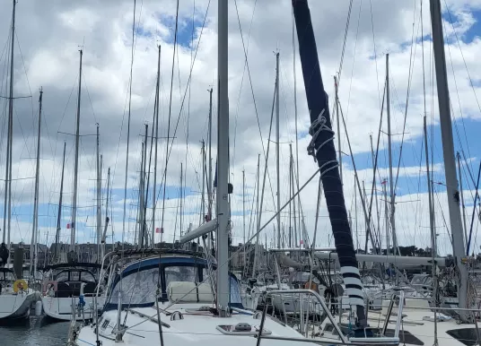 DUFOUR YACHTS - DUFOUR 365 - 28