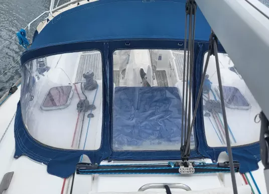 DUFOUR YACHTS - DUFOUR 365 - 8