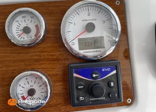 BENETEAU - SWIFT TRAWLER 42 - 11