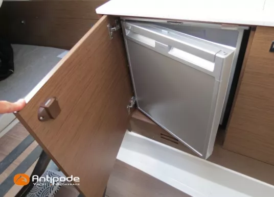 JEANNEAU - CAP CAMARAT 9.0 WA - 22