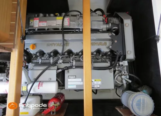 JEANNEAU - MERRY FISHER 10 - 13