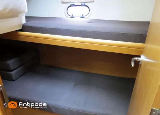 JEANNEAU - MERRY FISHER 10 - 27