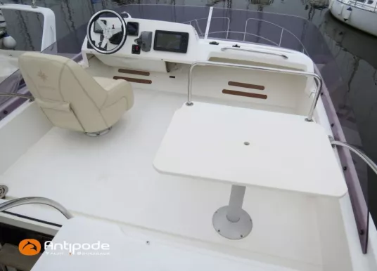 JEANNEAU - MERRY FISHER 10 - 5