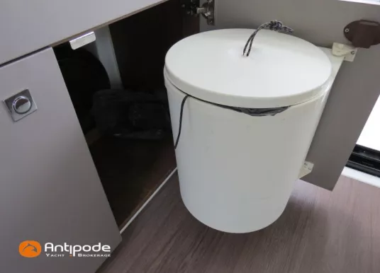 BENETEAU - ANTARES 9 - 28