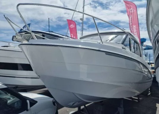 BENETEAU - ANTARES 8 - 3