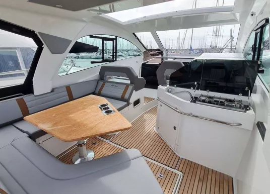 BENETEAU - GRAN TURISMO 32 - 4