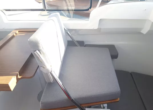 JEANNEAU - MERRY FISHER 695 - 11