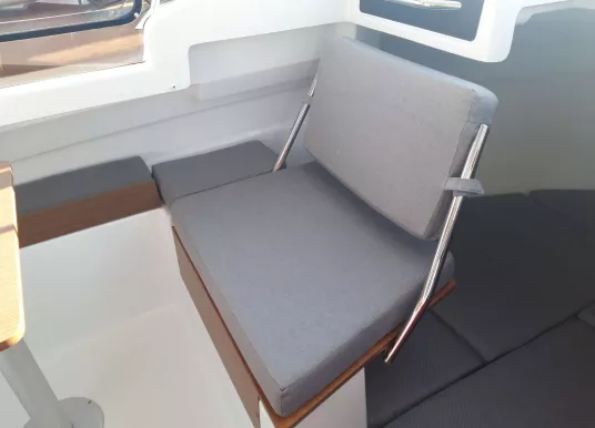 JEANNEAU - MERRY FISHER 695 - 12