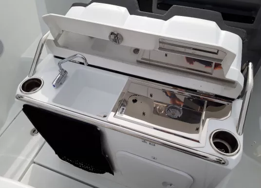 JEANNEAU - CAP CAMARAT 7.5 WA - 11