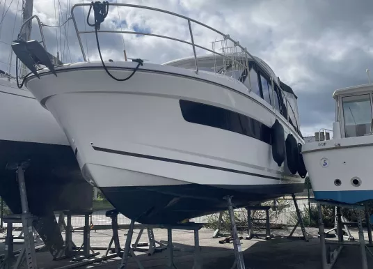 JEANNEAU - MERRY FISHER 895 - 2