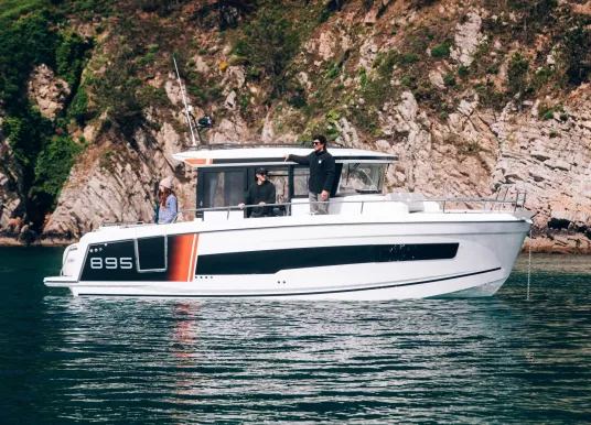JEANNEAU - MERRY FISHER 895 SPORT - 8