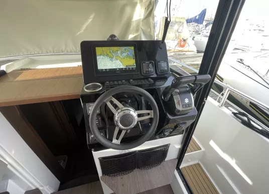 JEANNEAU - MERRY FISHER 895 SPORT - 12