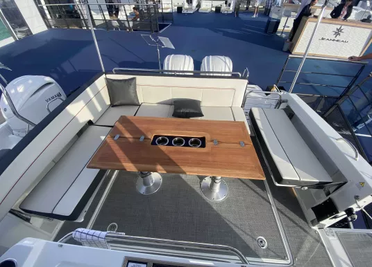 JEANNEAU - CAP CAMARAT 9.0 WA - 6