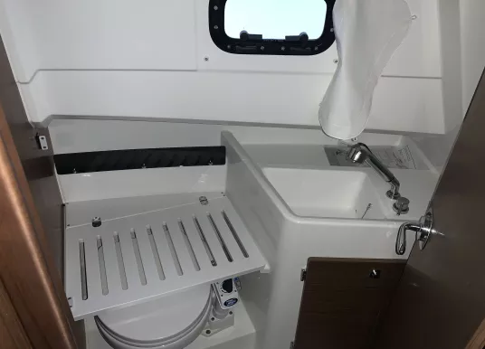 JEANNEAU - MERRY FISHER 895 SPORT - 12