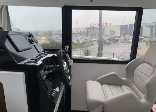 JEANNEAU - MERRY FISHER 895 SPORT - 9