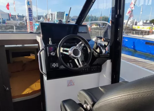 JEANNEAU - MERRY FISHER 895 - 8