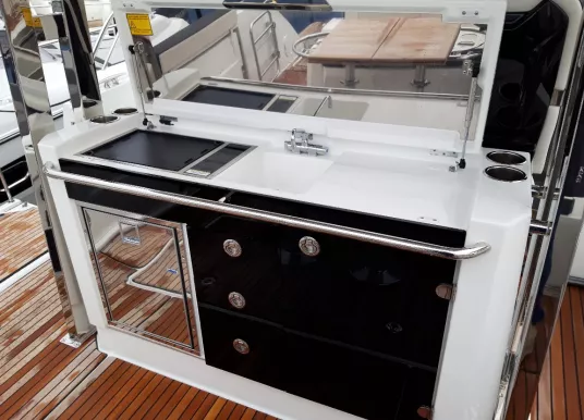 JEANNEAU - CAP CAMARAT 10.5 WA - 9