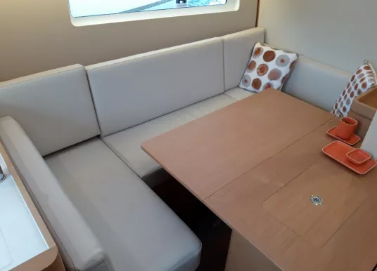 JEANNEAU - SUN ODYSSEY 380 - 15