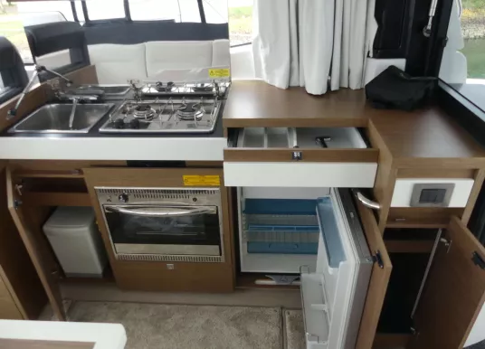 JEANNEAU - NC 37 - 7