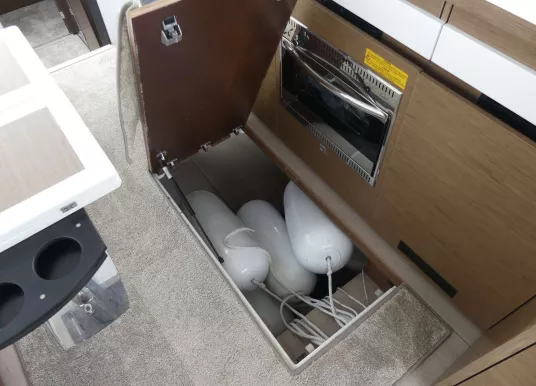 JEANNEAU - NC 37 - 9