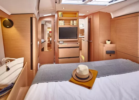 JEANNEAU - SUN ODYSSEY 490 - 11