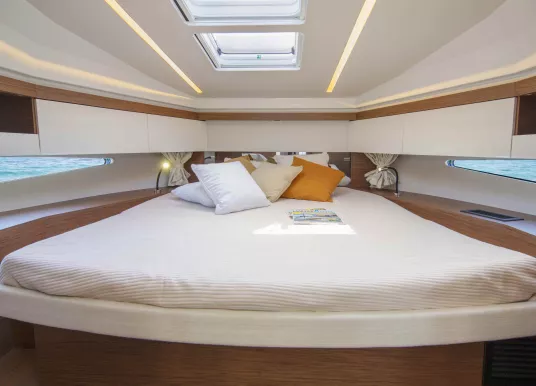 JEANNEAU - NC 37 - 18