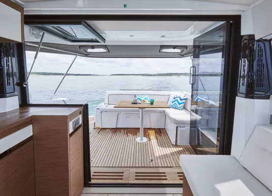 JEANNEAU - NC 37 - 10