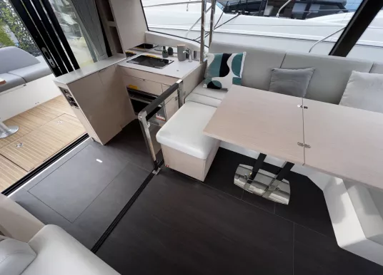 PRESTIGE YACHTS - PRESTIGE 420 S - 12