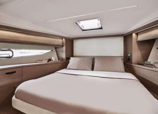 PRESTIGE YACHTS - PRESTIGE 420 FLYBRIDGE - 9